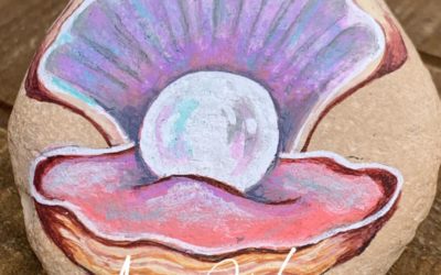 Oyster in it’s shell Rock Painting Tutorial