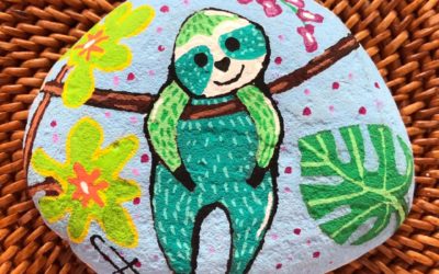 Hanging green Sloth – by Fran