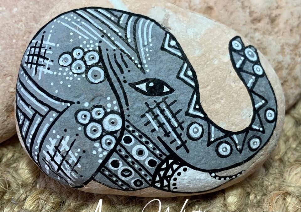 Elephant trunk up – Love from Anne