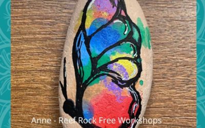 Clean your pens and create a Butterfly ! Rock Painting Tutorial