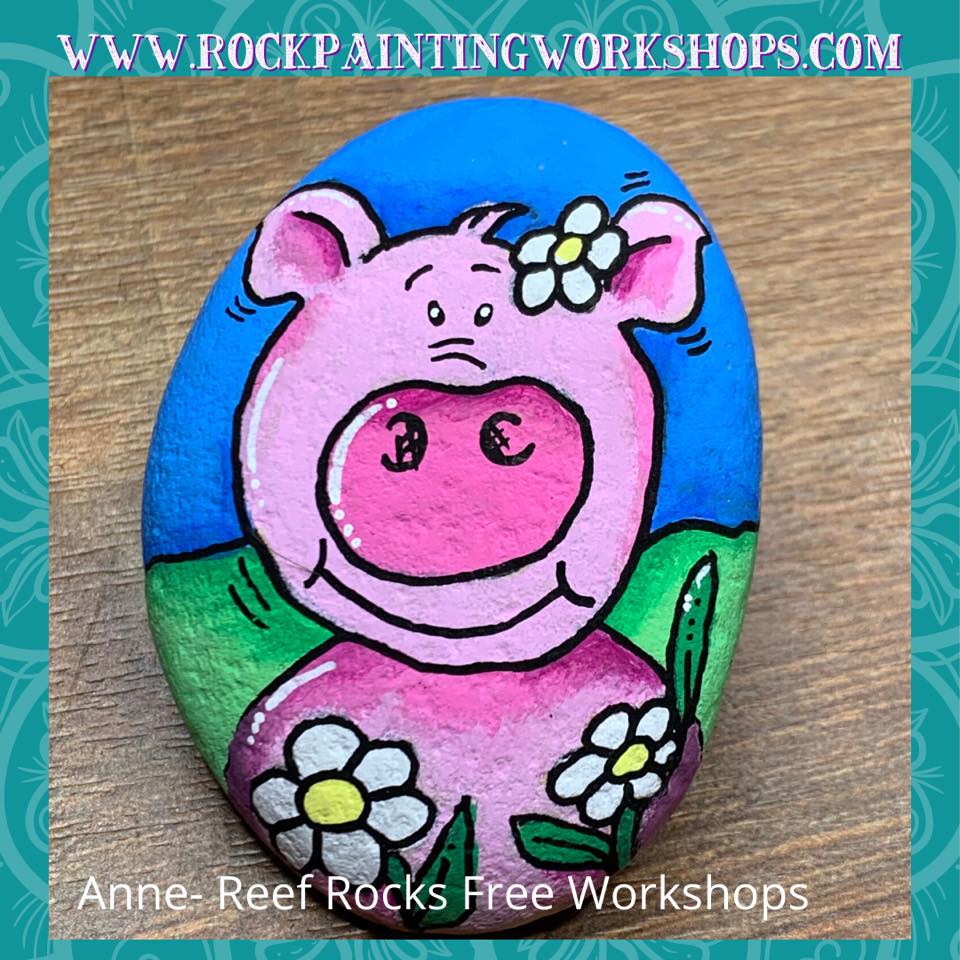 Fat Pink Pig Rock Painting Tutorial | Rock Painting Workshops - Nếu bạn yêu thích hội hoạ và muốn tìm hiểu về các kỹ thuật vẽ trên đá thì hãy đến tham gia các buổi workshop vẽ trên đá. Bạn sẽ được hướng dẫn chi tiết cách vẽ một chú heo đất mập mạp và lulu trên một tảng đá, tạo ra một tác phẩm nghệ thuật tuyệt vời và độc đáo.
