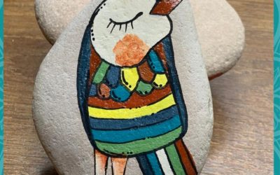 The colours of a Bird – Rock Painting Tutorial