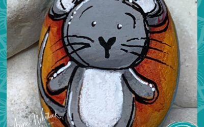 Surprise Mouse rock painting tutorial